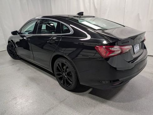 Used 2024 Chevrolet Malibu LT w/ Midnight Edition image 5