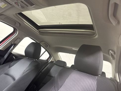 Used 2016 MAZDA MAZDA3 i Touring w/ Popular Equipment Package image 18