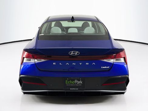 Used 2024 Hyundai Elantra Limited FWD image 7