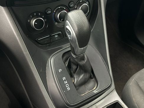 Used 2014 Ford Escape S FWD image 18