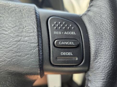 Used 2006 Jeep Liberty Sport AWD/4WD image 10