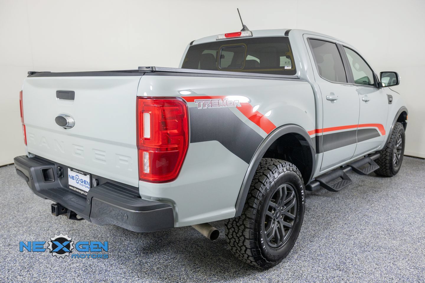 Used 2022 Ford Ranger Lariat w/ Tremor Off-Road Package AWD/4WD image 8