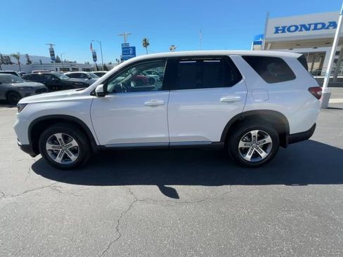 Certified 2023 Honda Pilot EX-L image 5