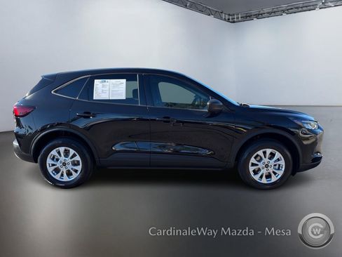 Used 2025 Ford Escape Active image 3