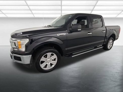 Used 2020 Ford F150 XLT w/ Equipment Group 302A Luxury image 3