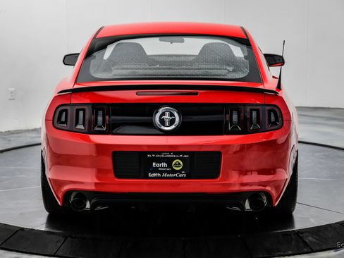 Used 2013 Ford Mustang Boss 302 w/ Boss 302 Accessory Pkg RWD image 13