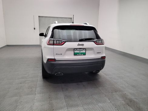 Used 2019 Jeep Cherokee Latitude w/ Popular Appearance Group AWD/4WD image 6