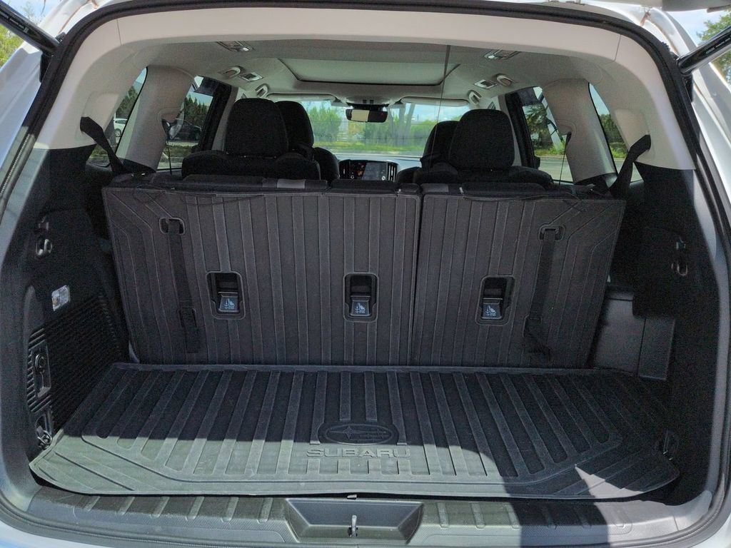 Used 2024 Subaru Ascent Onyx Edition AWD/4WD image 13