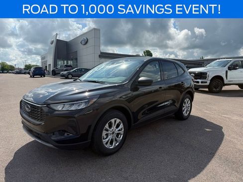 New 2025 Ford Escape Active w/ Tech Pack #1 image 3