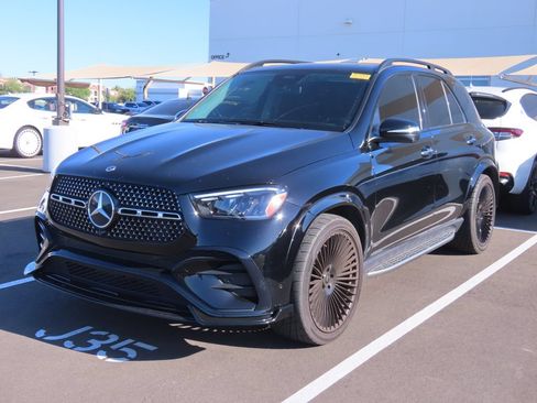 Used 2024 Mercedes-Benz GLE 350 4MATIC image 2