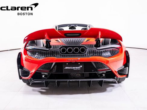 Used 2022 McLaren 765LT image 6