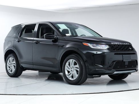 Used 2024 Land Rover Discovery Sport S image 7