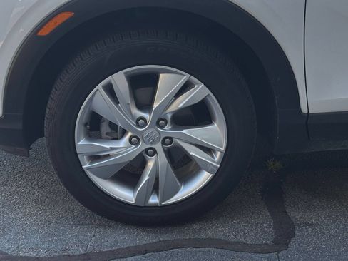 Used 2025 Buick Encore GX Preferred AWD/4WD image 29