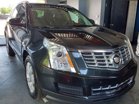Used 2013 Cadillac SRX Luxury AWD/4WD image 6