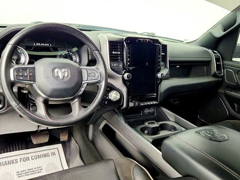 Used 2024 RAM 1500 Laramie AWD/4WD image 12