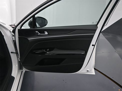 New 2026 Kia K5 GT-Line image 22