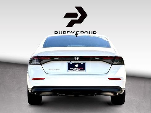 Used 2025 Honda Accord SE image 7