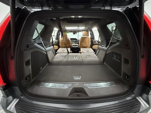 Used 2021 Cadillac Escalade Sport image 28