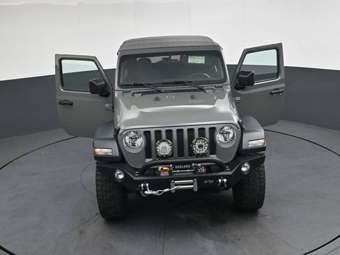 Used 2020 Jeep Wrangler Sport AWD/4WD image 38