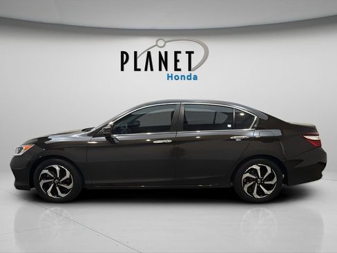 Used 2016 Honda Accord EX-L image 5