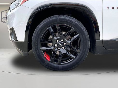Used 2020 Chevrolet Traverse Premier w/ Redline Edition AWD/4WD image 36