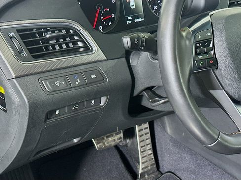 Used 2015 Hyundai Sonata Limited 2.0T image 17