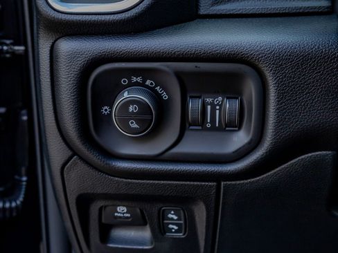 Used 2026 RAM 1500 Laramie w/ Night Edition image 22