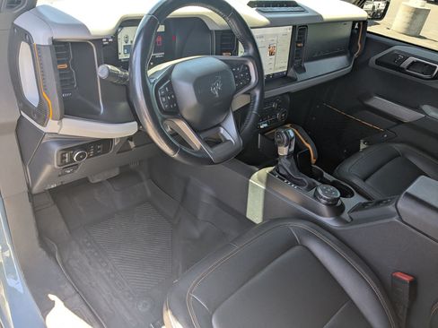 Certified 2023 Ford Bronco Badlands AWD/4WD image 18