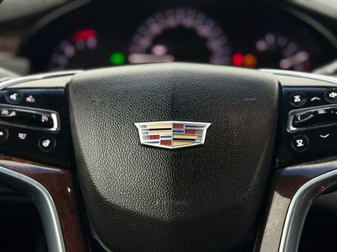 Used 2016 Cadillac XTS Luxury FWD image 38