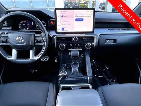 Certified 2025 Toyota Tacoma TRD Sport AWD/4WD image 8