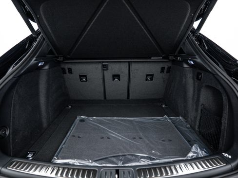 New 2026 Porsche Macan S image 26