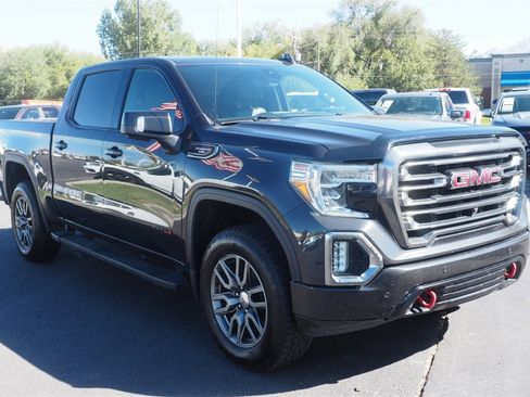 Used 2020 GMC Sierra 1500 AT4 image 3