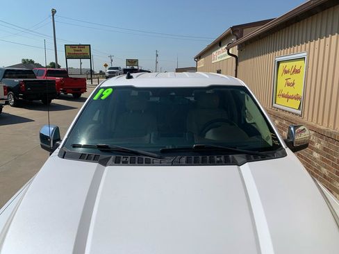 Used 2019 Ford F150 Lariat AWD/4WD image 8