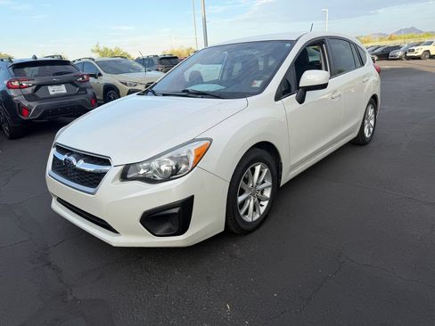 Used 2014 Subaru Impreza 2.0i Premium w/ All-Weather Package w/CVT AWD/4WD image 3