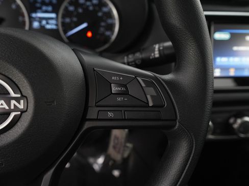 Used 2025 Nissan Versa S w/ Trunk Package image 18