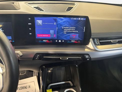 Used 2024 BMW X1 M35i w/ Premium Package image 22