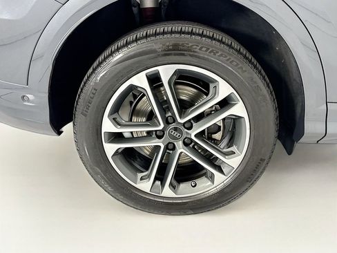 Used 2025 Audi Q5 Premium Plus w/ Premium Plus AWD/4WD image 32