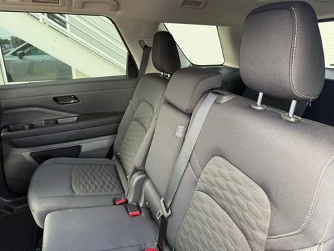 New 2026 Nissan Pathfinder SV FWD image 22