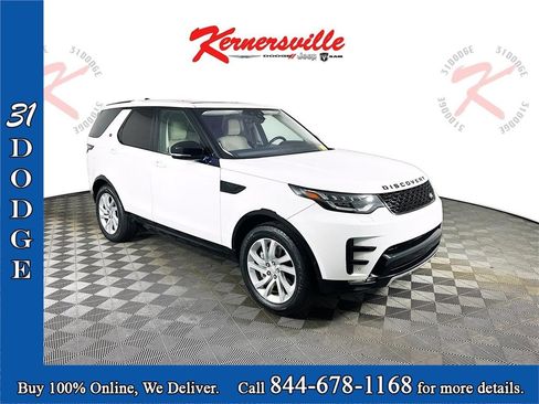 Used 2020 Land Rover Discovery Landmark image 1