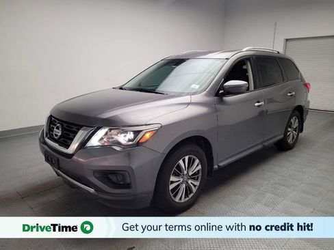 Used 2019 Nissan Pathfinder S FWD image 1