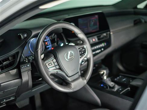 Used 2022 Lexus ES 350 w/ Accessory Package image 22