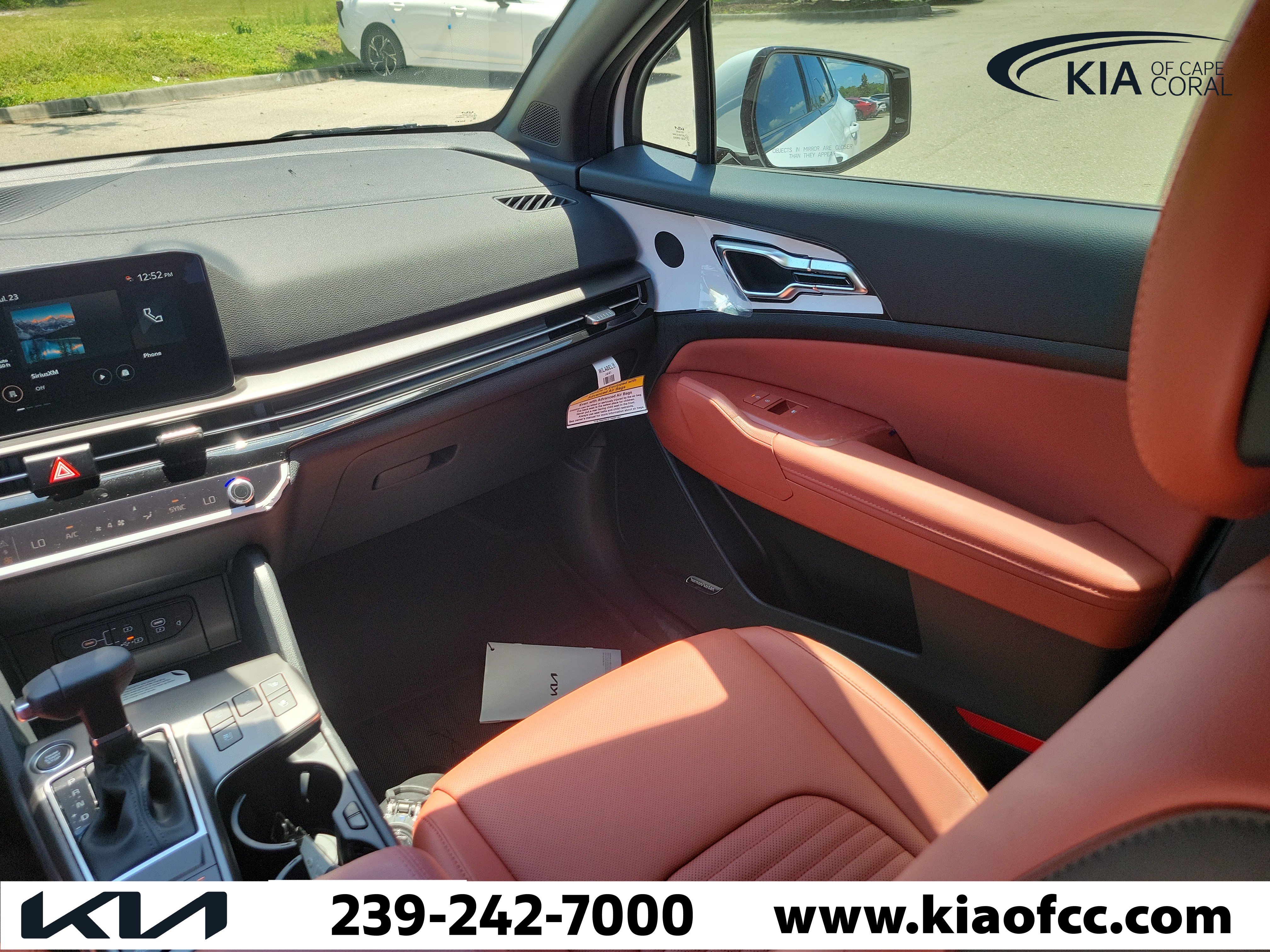 New 2026 Kia Sportage SX FWD image 17