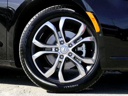 New 2026 Chrysler Pacifica Pinnacle image 2