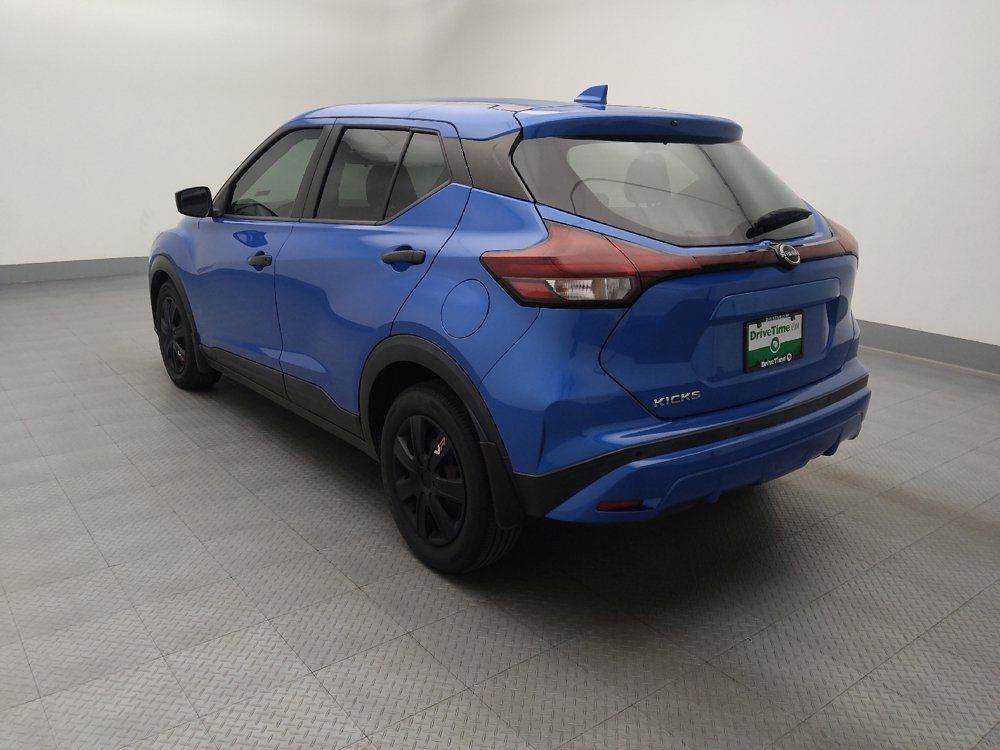 Used 2023 Nissan Kicks S FWD image 5