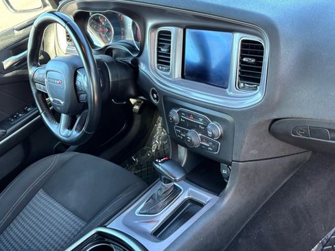 Used 2023 Dodge Charger SXT image 11