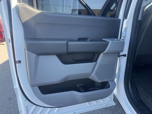 Used 2024 Ford F350 XL w/ XL Chrome Package image 7