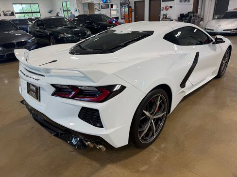 Used 2021 Chevrolet Corvette Stingray Preferred Cpe w/ Z51 Performance Package RWD image 34