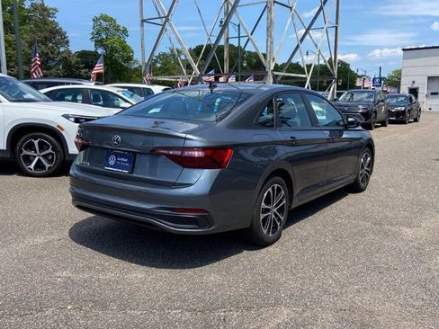 Used 2023 Volkswagen Jetta Sport FWD image 7