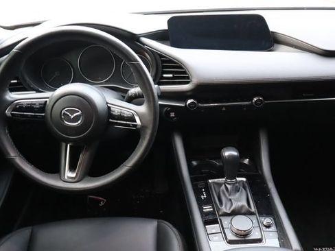 Used 2024 MAZDA MAZDA3 s FWD image 8