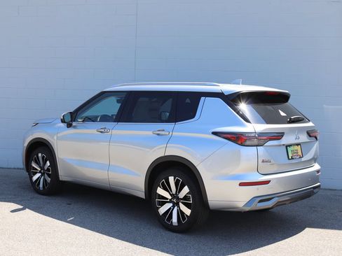 New 2026 Mitsubishi Outlander SEL AWD/4WD image 28